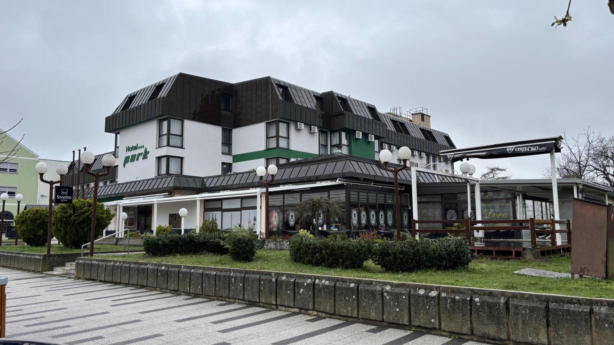 Hotel Park Nasice Exterior foto